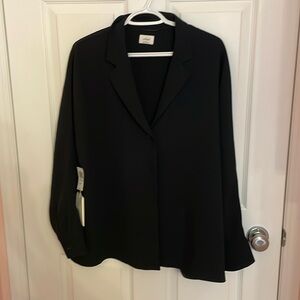 Wilfred black free form shirt. Never worn has tags